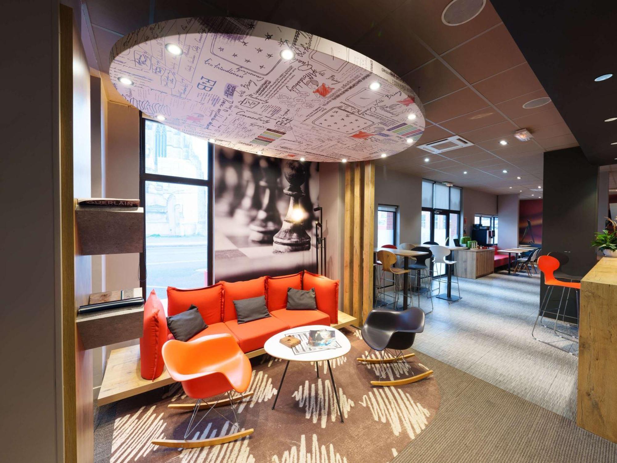 Hotel Ibis Quentin Basilique 3*