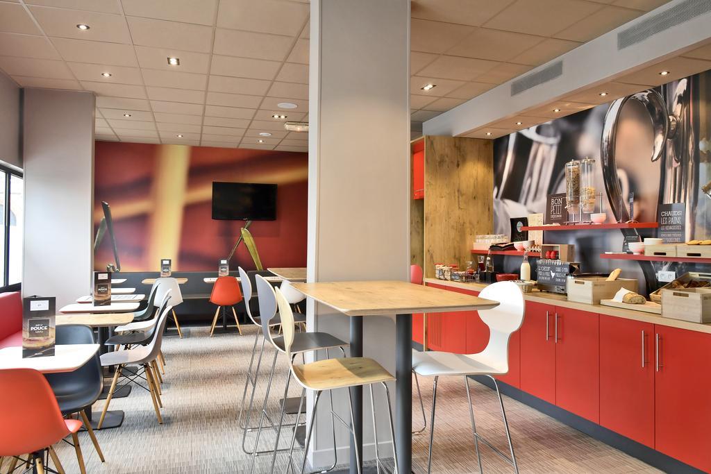 Ibis Quentin Basilique Hotel 3*